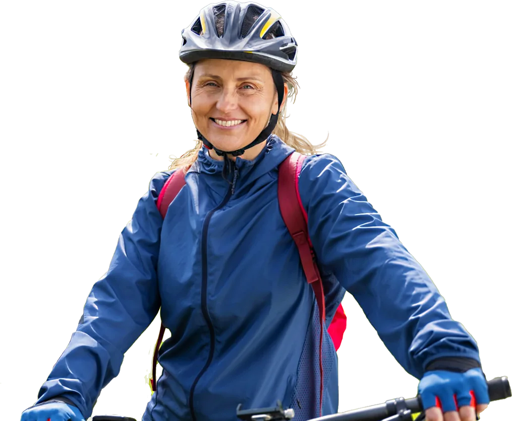 Radfahrerin mit Helm